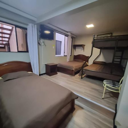 Hostal Alborada Куэнка Экстерьер фото
